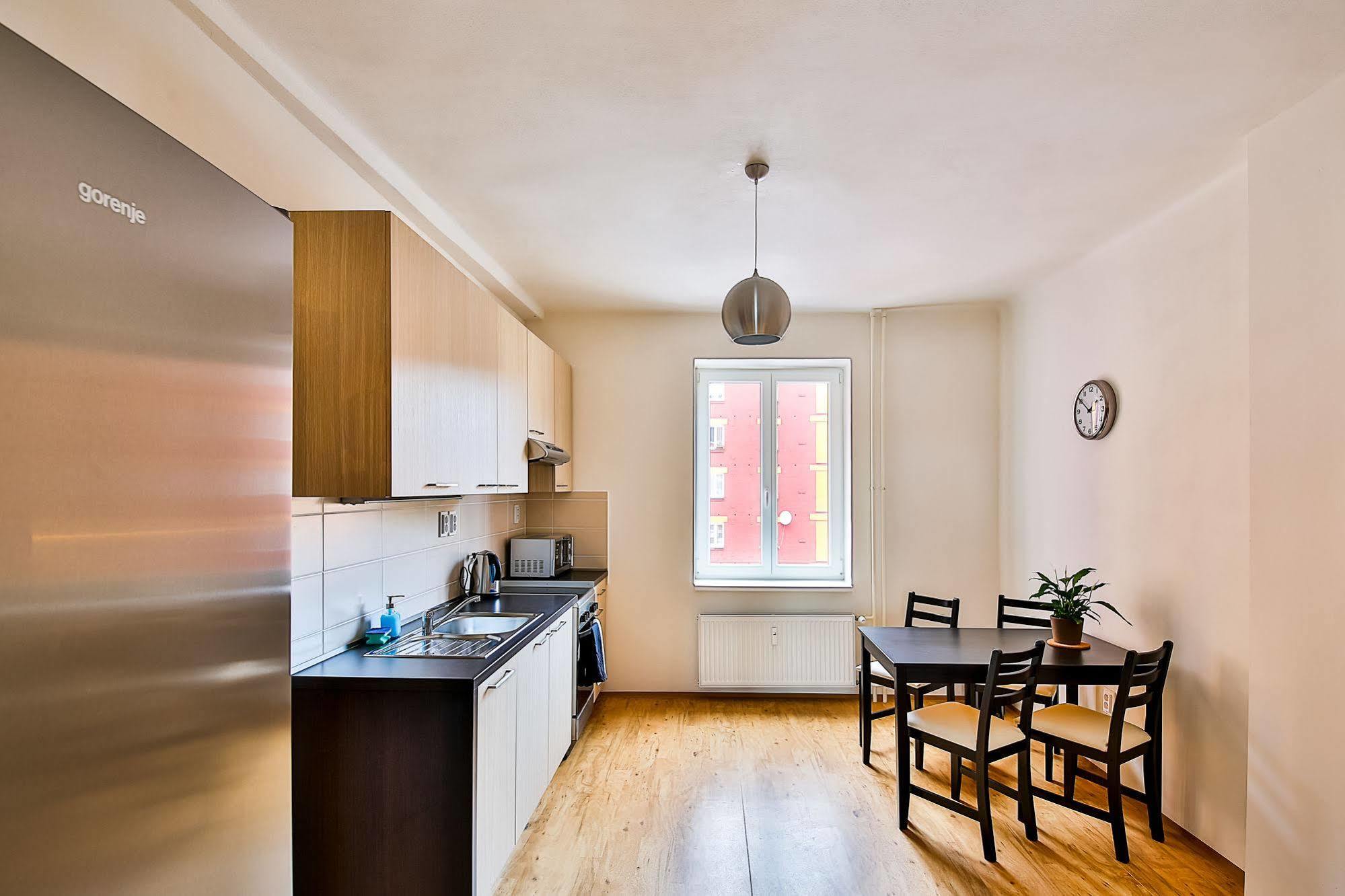 Vitom Apartments אוסטרבה מראה חיצוני תמונה